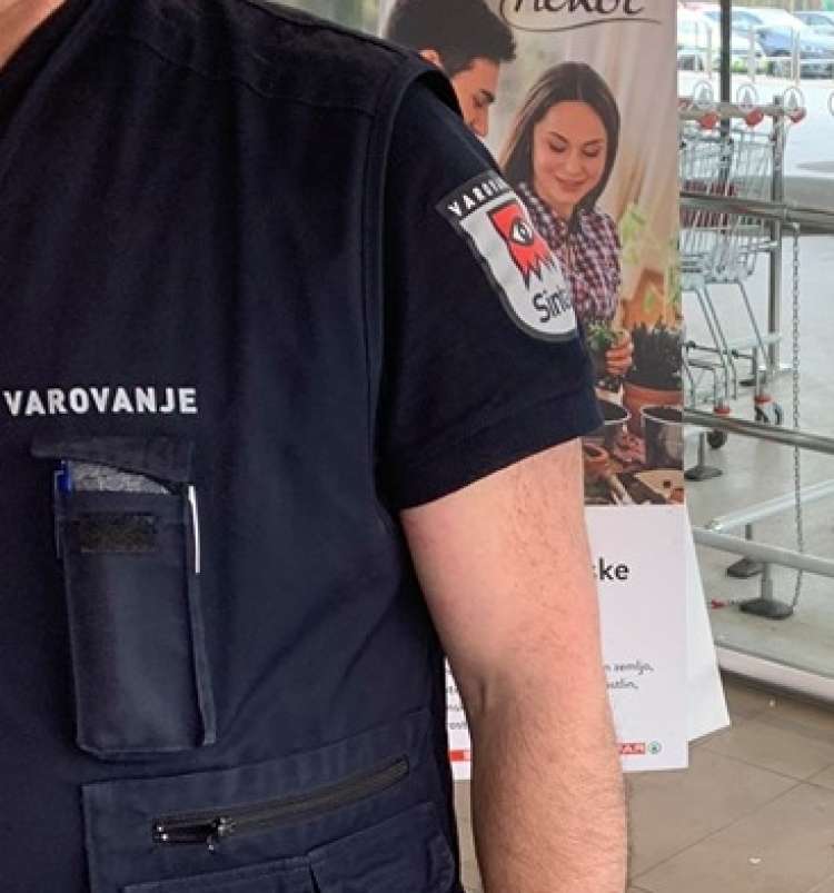 trgovina Špar, Zalog, kraja, napad na varnostnika