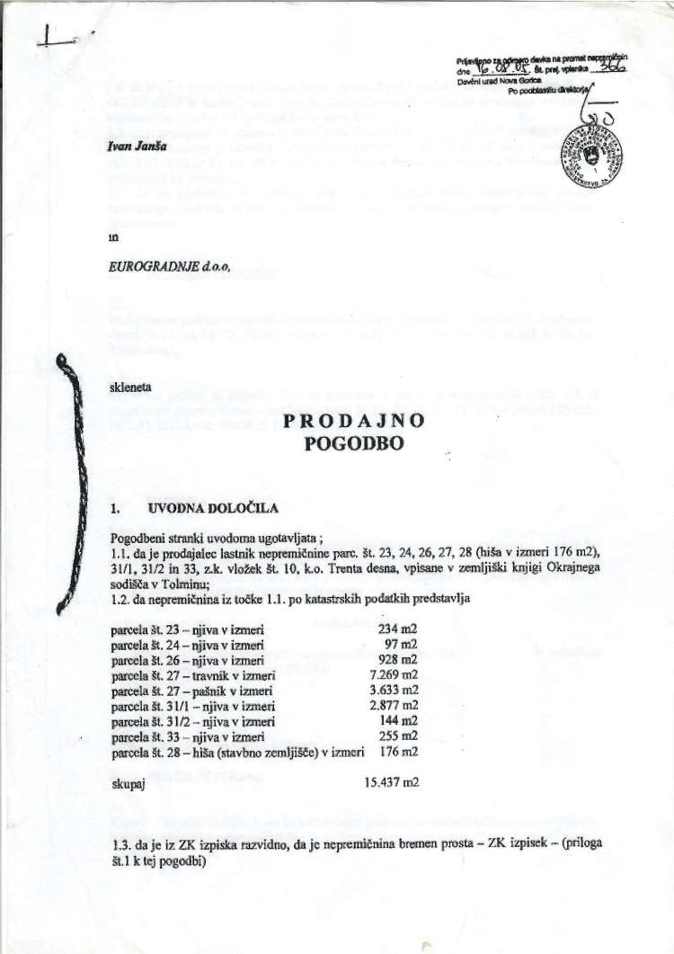 Prva stran pogodbe o prodaji zemljišča v Trenti, ki jo je leta 2005 s podjetjem Eurogradnje sklenil Janša.
