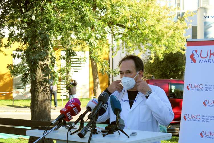 Generalni direktor UKC Maribor Vojko Flis napoveduje, da bodo proti dr. Matjažu Voršiču ustrezno ukrepali.