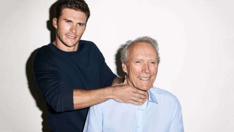 Scott Eastwood z očetom Clintom.jpg