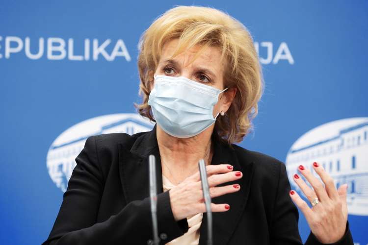 Bojana Beović, vodja posvetovalne skupine za cepljenje in predsednica Zdravniške zbornice.