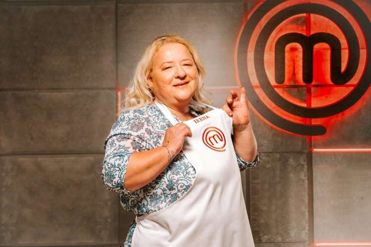 Larina mama Irena Kos Mlakar