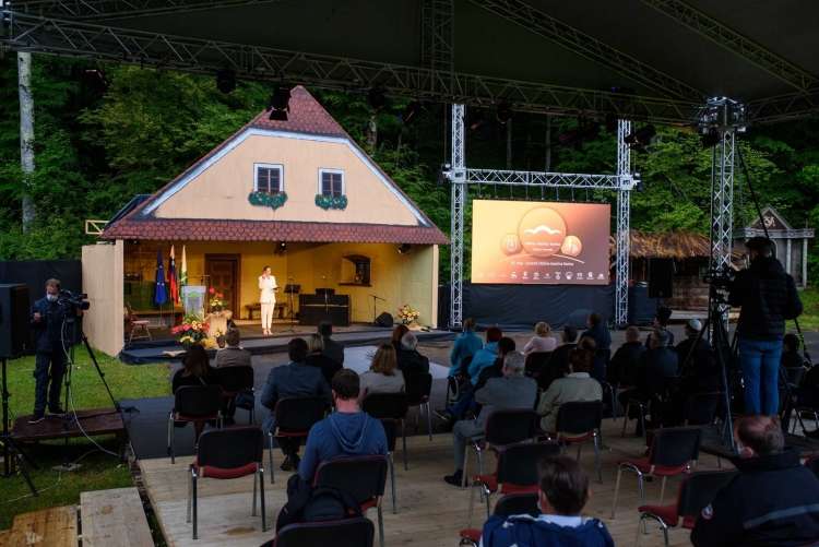 praznovanje-jurčičevega-leta
