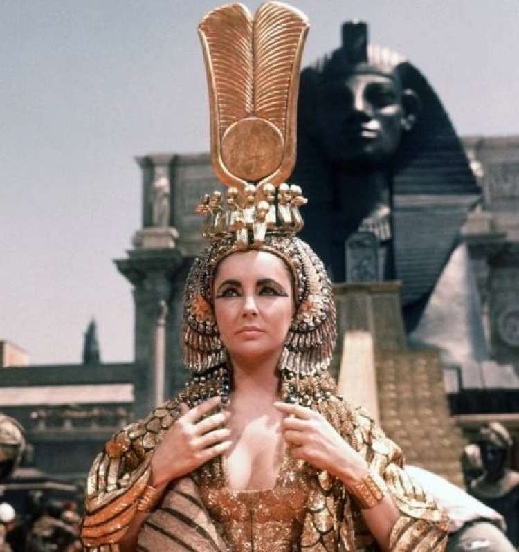 Elizabeth Taylor kot Kleopatra.JPG