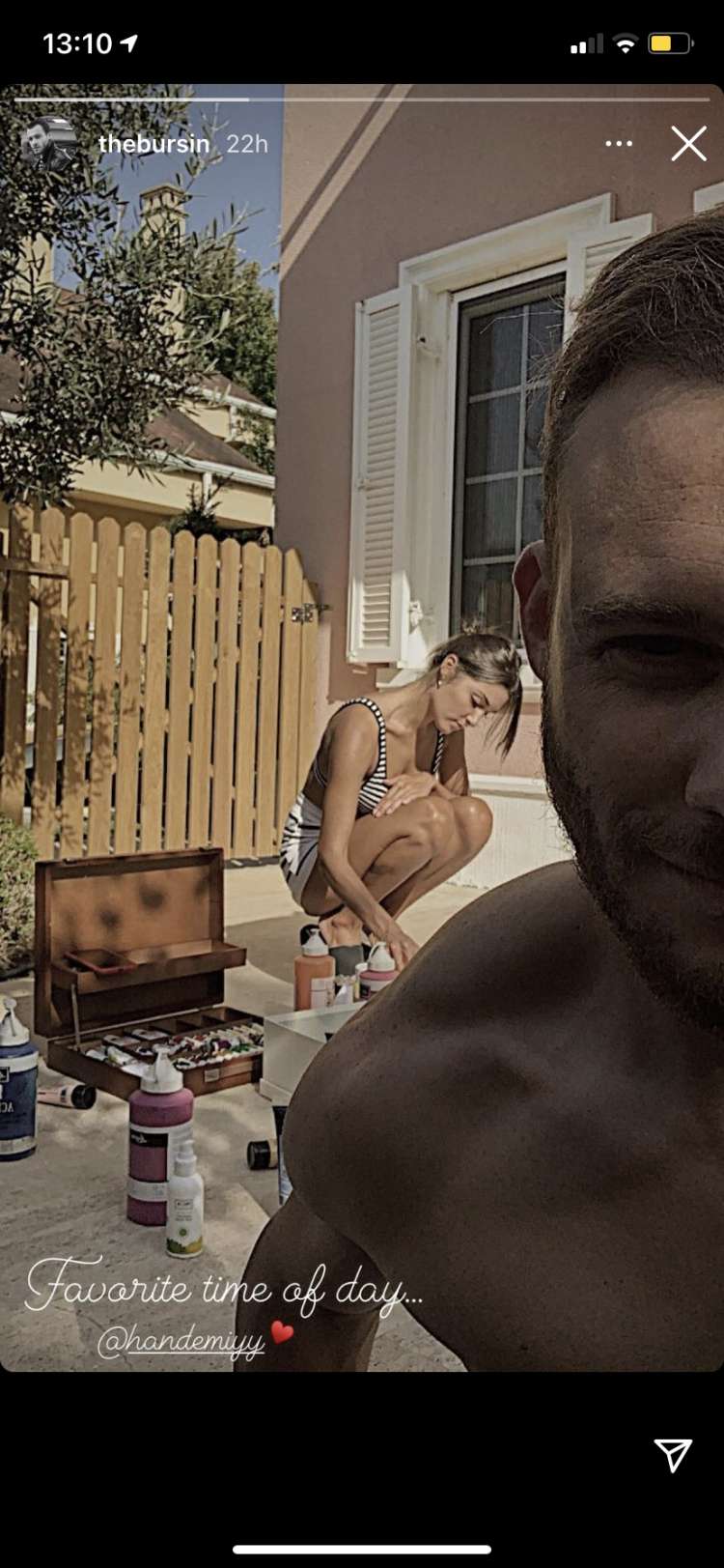 Kot je že znano, turška igralca Hande Erçel in Kerem Bürsin ne igrata zgolj zaljubljenega para v seriji Ko potrka ljubezen. Tako kot njuna lika Eda in Serkan sta se igralca zaljubila tudi v zasebnem življenju.