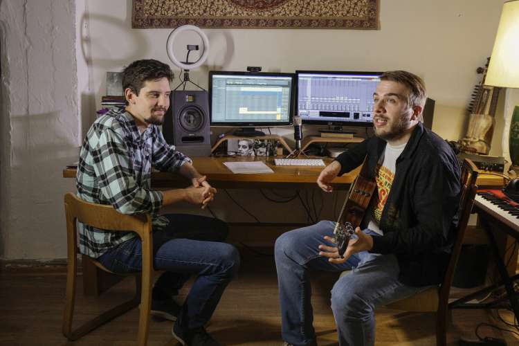 "Branko in Dani", argentinsko slovenski duo s sedežem v Buenos Airesu.