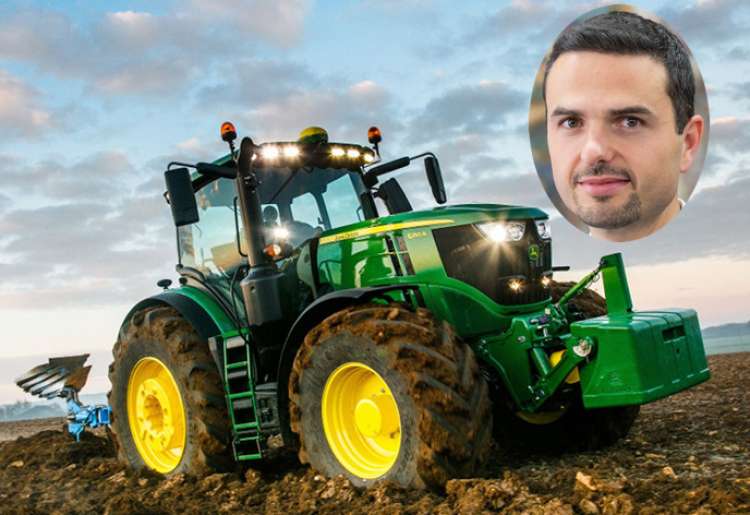 traktor tonin