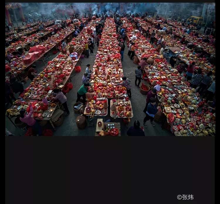 2_Huawei Next-Image 2021_Zhang_Wei_Hometown_feast