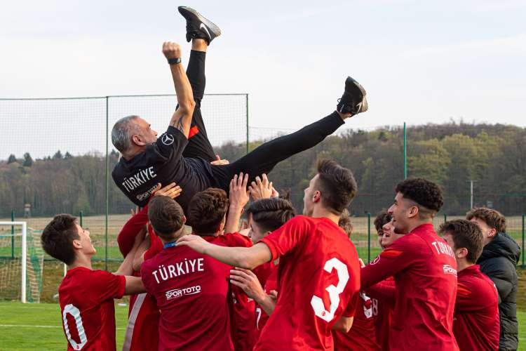 slovenija turcija u17 nogomet 22 ac