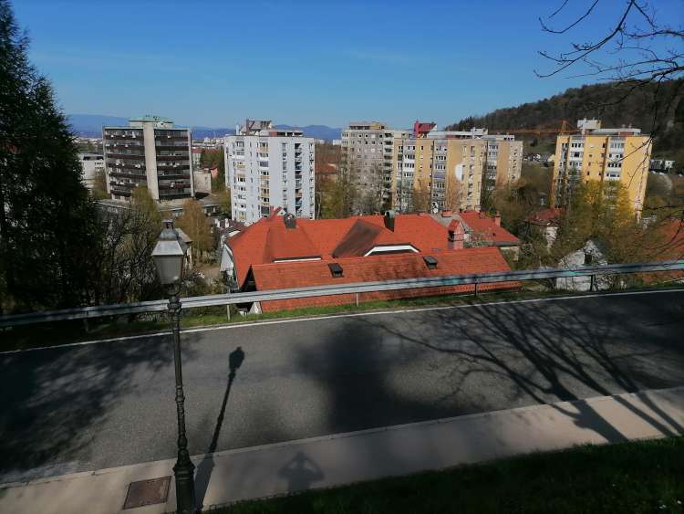 Hudovernikova 2 4 8 13