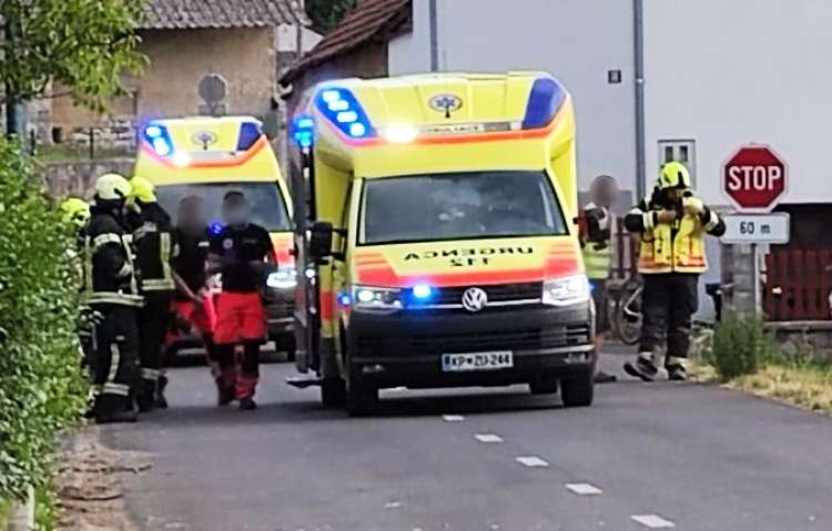 delovna nesreča, šmihel, pivka, slovenski rešilec