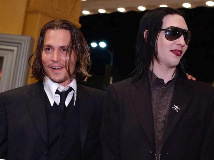 Marilyn Manson in Johnny Depp sta že nekaj let prijatelja - Ta fotografija je nastala leta 2001