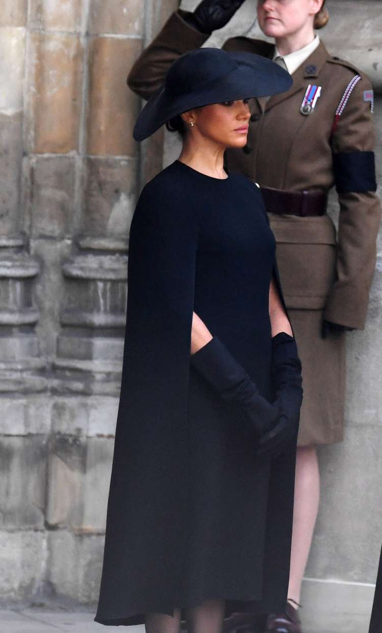 Na pogrebu kraljice Elizabete