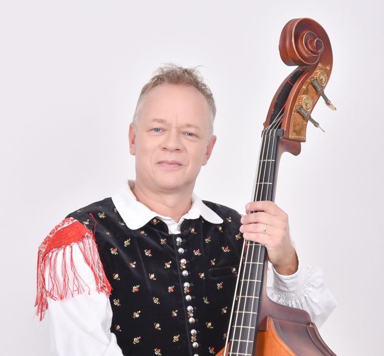 Simon Kovačič, Ansambel Petra Finka