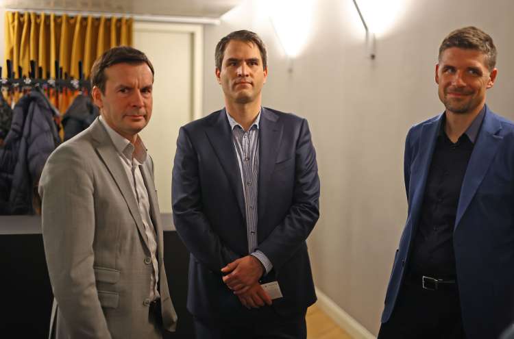Trije glavni branitelji RTV Slovenija pred depolitizacijo: Uroš Urbanija, Andrej Grah Whatmough in Peter Gregorčič.