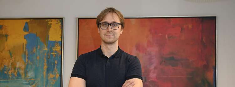 David Zupančič je specializant infektologije, zaposlen na UKC Ljubljana