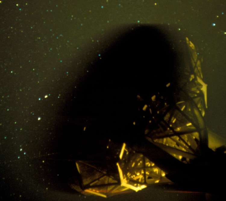 Inštitut SETI že od leta 1984 prečesava nebo