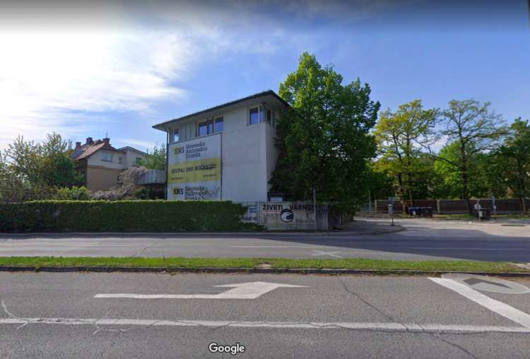 Jelinčič za hišo v Ljubljani pričakuje več kot tri milijone evrov. A je to preveč, saj je nepremičnina predvidena za rušenje.