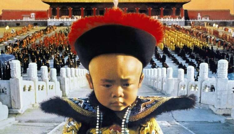 Bertoluccijev Zadnji kitajski cesar (1987) je eden od treh filmov s po devetimi Oskarji.