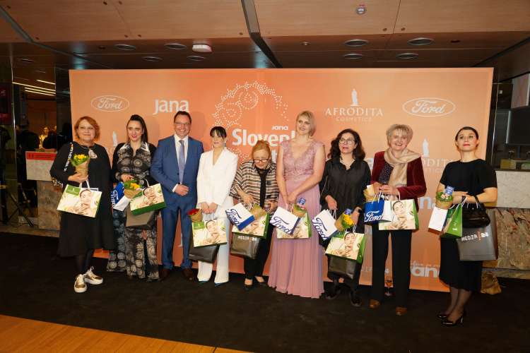 1677881874-slovenka-leta2022-096-1677881765735