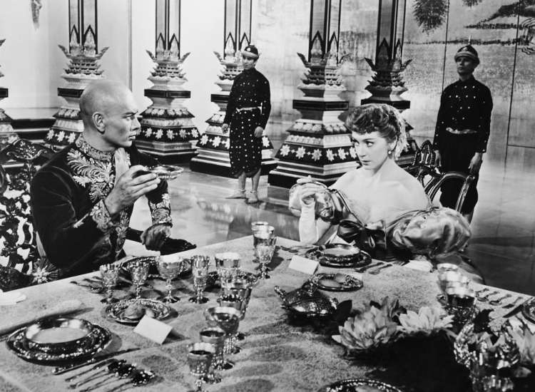 Kralj in jaz (1956) z Deborah Kerr, za vlogo kralja je prejel Oskarja, pred tem pa tudi Tonyja za is
