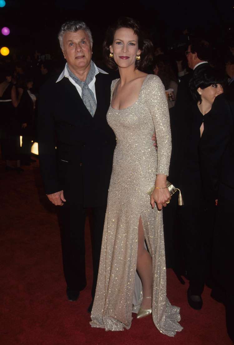 S hčerko Jamie Lee Curtis 1995 na podelitvi Comedy Awards.