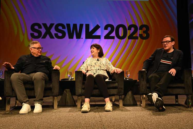 Bernard Sumner, Gillian Gilbert in Stephen Morris, člani New Order marca letos na simpoziju v Austin