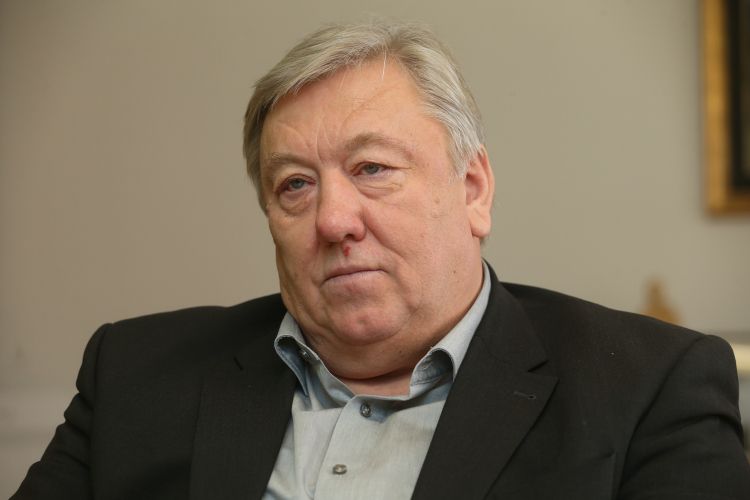logaški župan berto menard primož lavre.