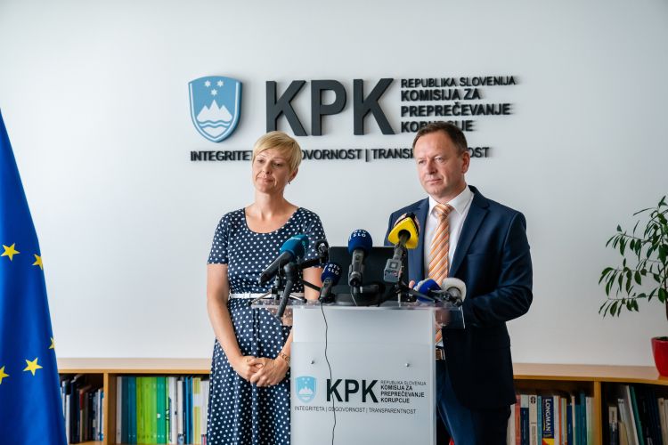 robert šumi, katja mihelič sušnik.jpg