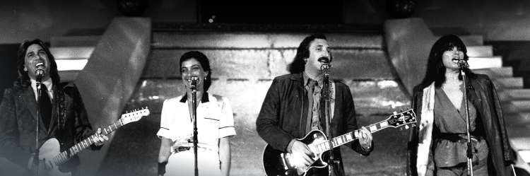 Vaja pred nastopom v Sanremu 1981, na odru desno je tudi Marina Occhiena, ki potem v uradnem delu ni