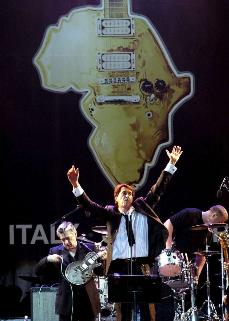 2005 so nastopili na koncertu Live 8 v Berlinu ob 20-letnici Live Aida