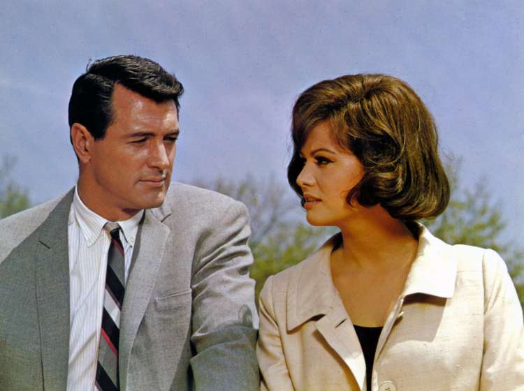Vohunski film Preveza (1965) z Rockom Hudsonom.