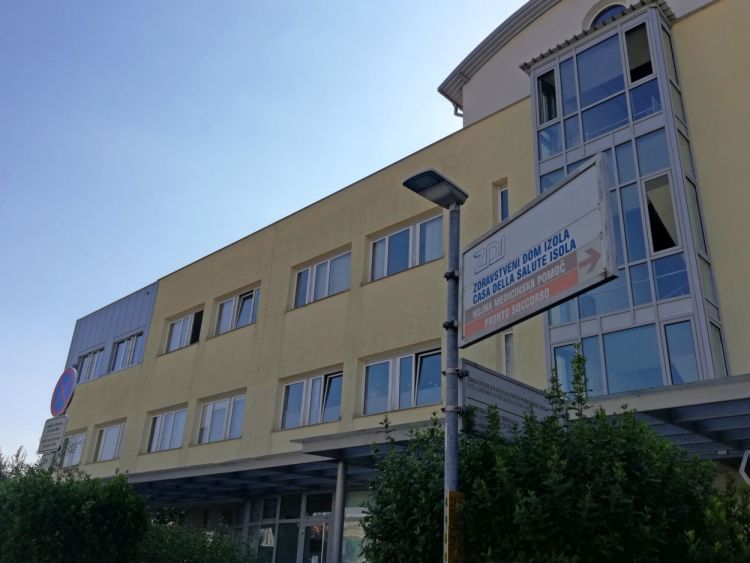 zdravstveni-dom, izola 2