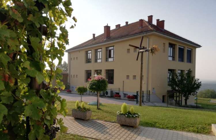 Kog, šola, slab signal