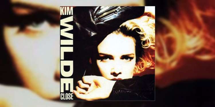 Album Close (1988) je njen najuspešnejši album, letos je minilo 35 let od izida.