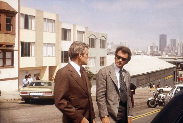 Magnum Force, drugi film z Dirty Harryjem (Clint Eastwood) na ulicah San Francisca.
