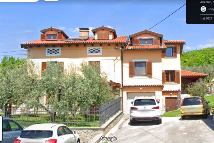 Metod Mezek je leta 2019 poskrbel za hišo v Ankaranu.