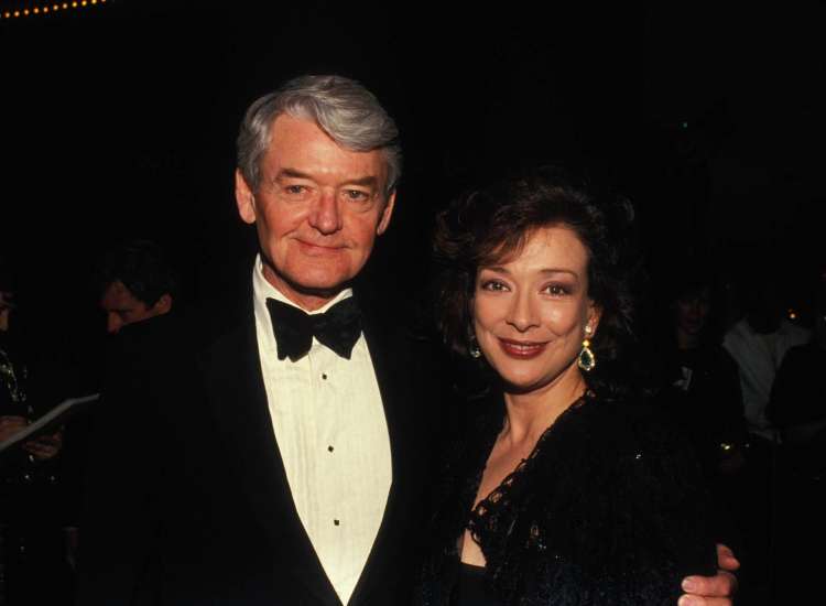 Z ženo in igralko Dixie Carter leta 1985.