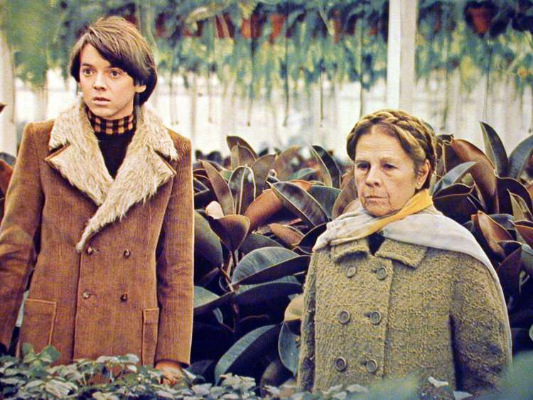 Kot Maude v filmu Harold in Maude (1971), tudi za to vlogo je bila nominirana za Zlati globus za gla