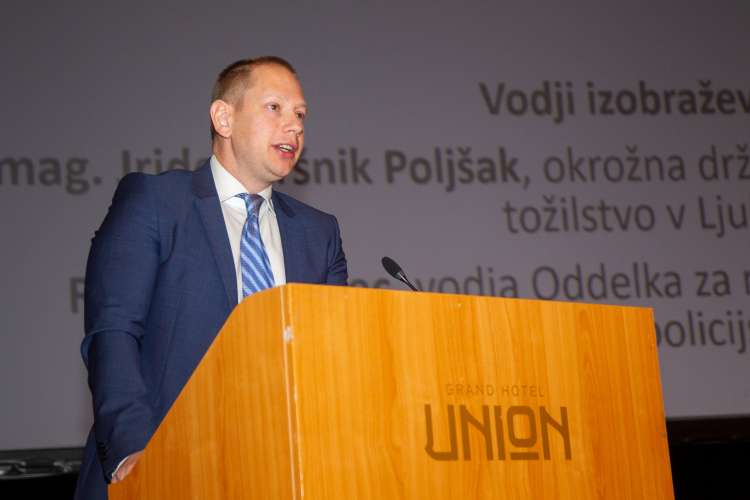Boštjan Valenčič (na fotografiji) je kritičen do morebitnega imenovanja Jelenič Novaka v državnotožilski svet.