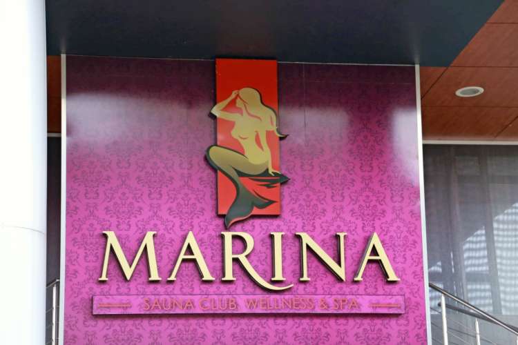 Sergej Racman je obtožen domnevne zlorabe prostitucije v nočnem klubu Marina pri Novi Gorici.