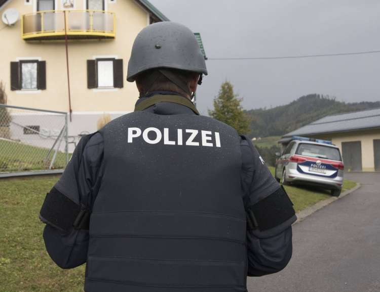 avstrijska policija