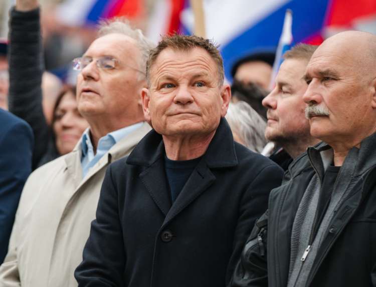 Anton Žagar je do leta 2013 zasedal eno vodilnih funkcij na Darsu. Takrat so ga odpustili, odpoved pa so spisali v odvetniški pisarni Francija Matoza (na fotografiji).