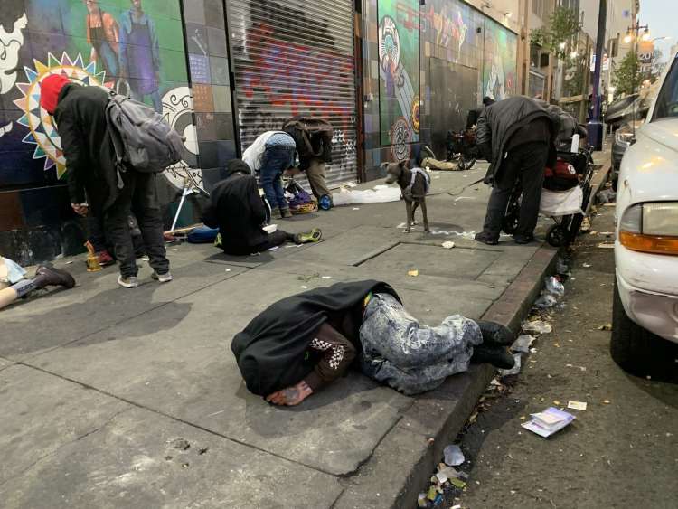 Razvita soseska Tenderloin v San Franciscu slovi po velikem številu brezdomcev in drogi.
