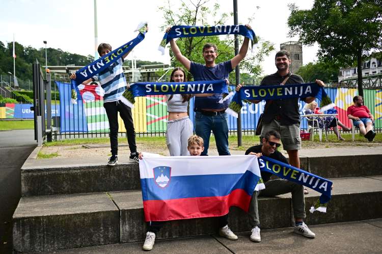 slovenija navijaci