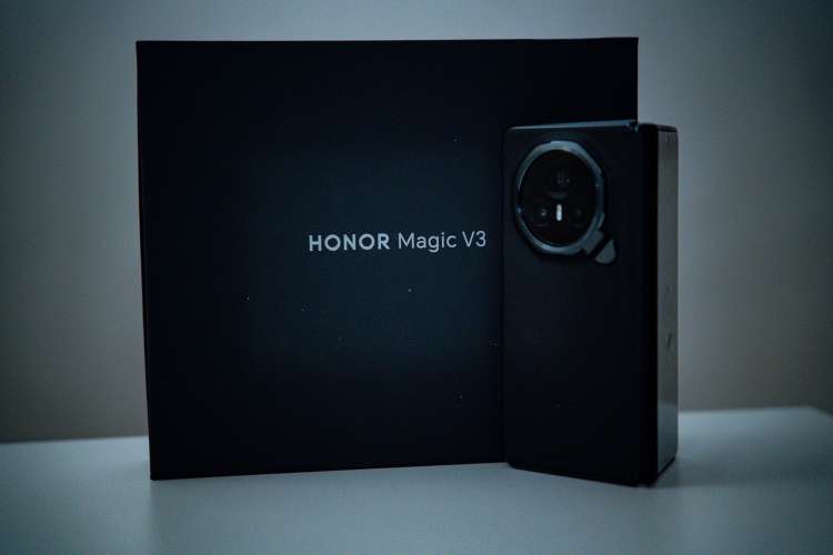 honor-magic-v3