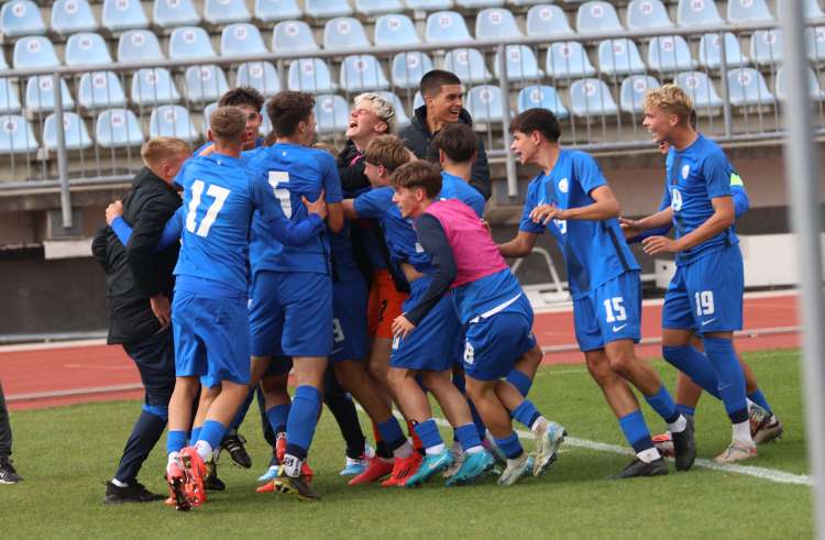 4slovenija poljska u17 gw