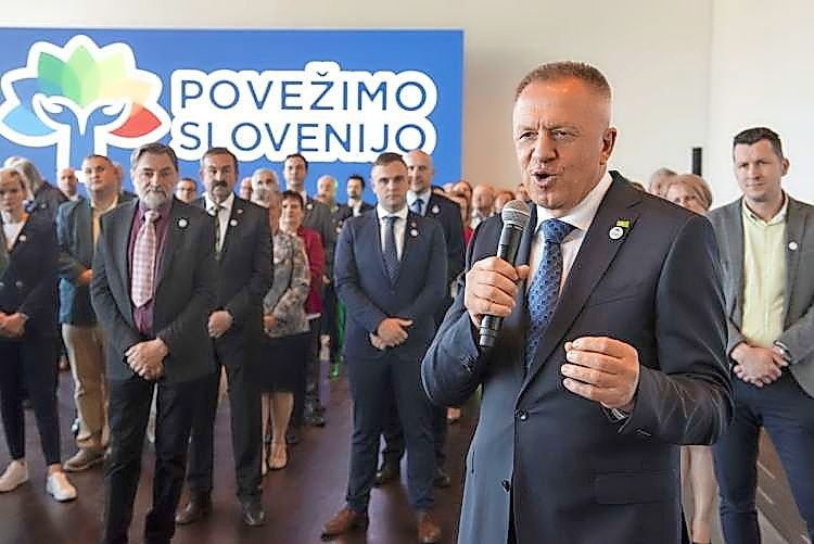 920060_253_zdravko_pocivalsek