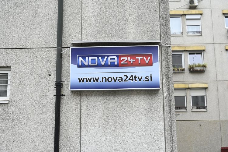 nova24-sr.jpg