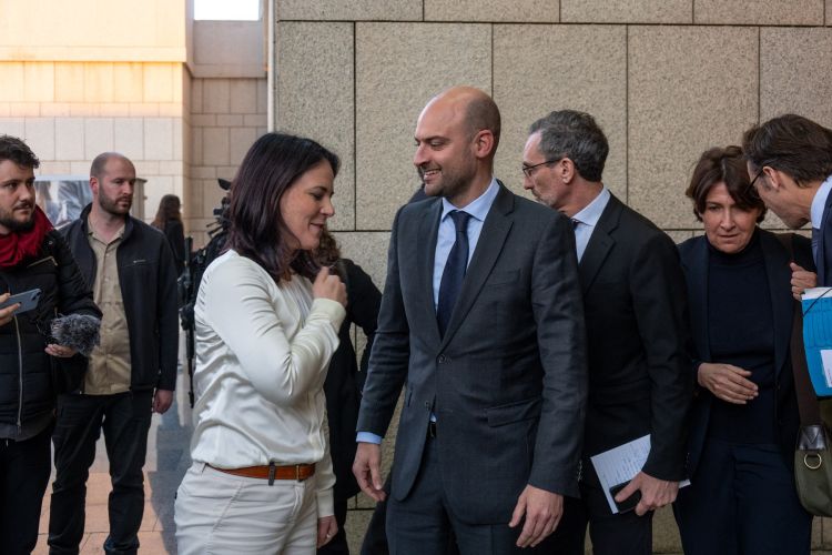 annalena baerbock, jean noel barrot.jpg